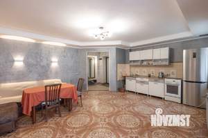 3-к квартира, вторичка, 64м2, 1/6 этаж