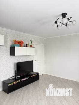 2-к квартира, вторичка, 61м2, 15/18 этаж