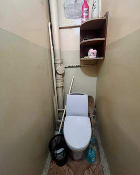 4-к квартира, вторичка, 61м2, 5/5 этаж