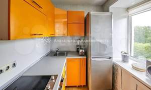 2-к квартира, вторичка, 49м2, 5/5 этаж