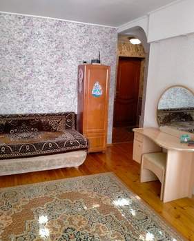 2-к квартира, вторичка, 42м2, 2/4 этаж