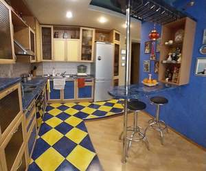 4-к квартира, вторичка, 130м2, 3/5 этаж