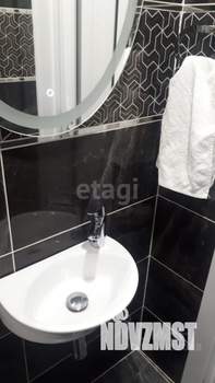 2-к квартира, вторичка, 60м2, 13/14 этаж