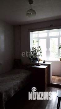 3-к квартира, вторичка, 65м2, 1/9 этаж