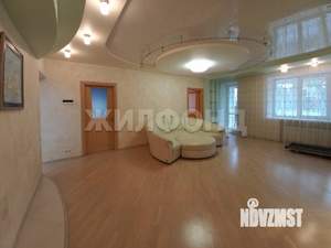 3-к квартира, вторичка, 124м2, 2/5 этаж