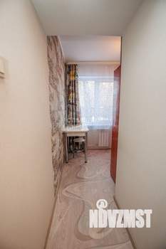 2-к квартира, вторичка, 37м2, 1/5 этаж