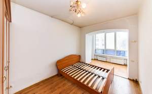 3-к квартира, вторичка, 107м2, 1/5 этаж