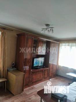 3-к квартира, вторичка, 61м2, 1/5 этаж