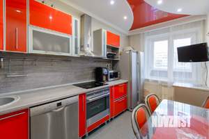 3-к квартира, вторичка, 66м2, 8/10 этаж