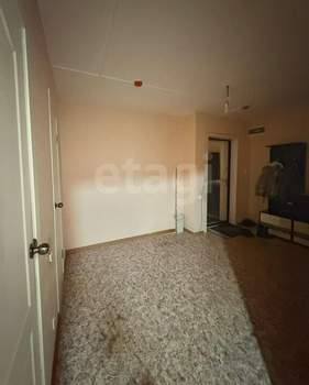 3-к квартира, вторичка, 74м2, 9/17 этаж