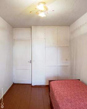 3-к квартира, вторичка, 57м2, 3/5 этаж
