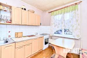 3-к квартира, вторичка, 64м2, 1/5 этаж