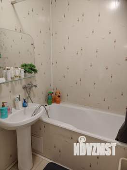 2-к квартира, вторичка, 63м2, 2/10 этаж