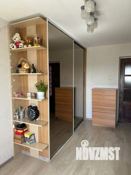 3-к квартира, вторичка, 63м2, 9/10 этаж