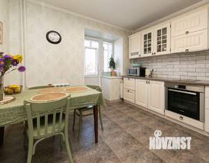 2-к квартира, вторичка, 60м2, 3/5 этаж
