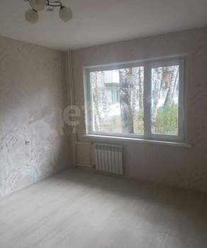 4-к квартира, вторичка, 58м2, 1/5 этаж