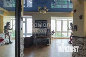 4-к квартира, вторичка, 181м2, 8/8 этаж