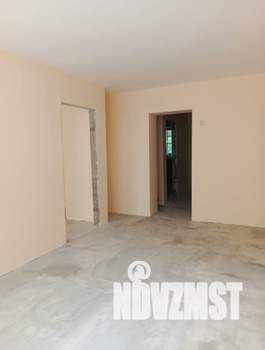 3-к квартира, вторичка, 61м2, 3/5 этаж
