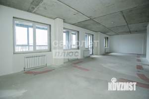 4-к квартира, вторичка, 105м2, 11/18 этаж