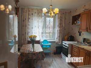 2-к квартира, вторичка, 54м2, 1/9 этаж