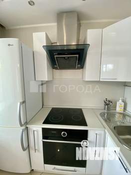 1-к квартира, вторичка, 42м2, 4/10 этаж