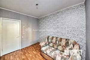 3-к квартира, вторичка, 56м2, 1/6 этаж