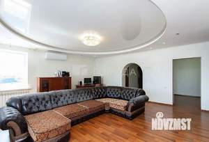 2-к квартира, вторичка, 107м2, 7/7 этаж