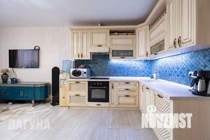 3-к квартира, вторичка, 108м2, 1/9 этаж