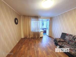 3-к квартира, вторичка, 60м2, 6/10 этаж