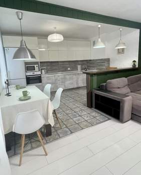 3-к квартира, вторичка, 82м2, 8/10 этаж