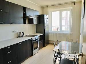 2-к квартира, вторичка, 56м2, 9/17 этаж