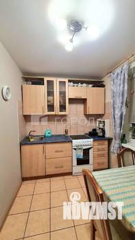 2-к квартира, вторичка, 56м2, 1/9 этаж