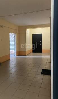 1-к квартира, вторичка, 42м2, 9/9 этаж