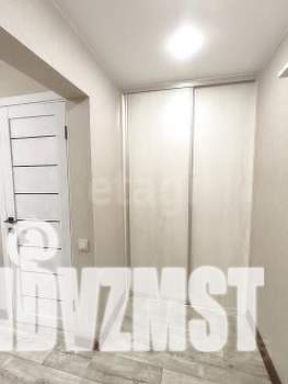 Студия квартира, вторичка, 17м2, 1/5 этаж