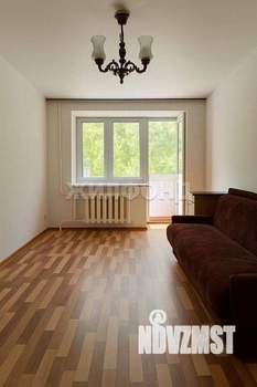 2-к квартира, вторичка, 42м2, 3/5 этаж