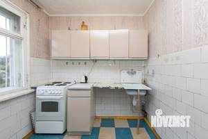 2-к квартира, вторичка, 43м2, 1/5 этаж