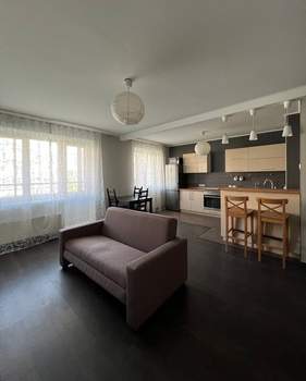 2-к квартира, вторичка, 56м2, 5/5 этаж