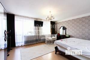 4-к квартира, вторичка, 118м2, 9/11 этаж