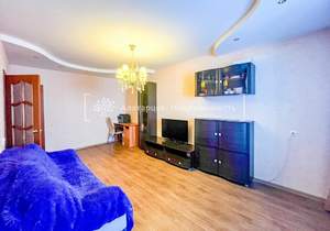 2-к квартира, вторичка, 54м2, 8/10 этаж