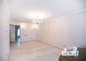 3-к квартира, вторичка, 77м2, 9/10 этаж