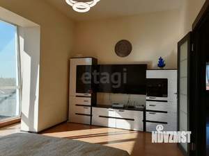 2-к квартира, вторичка, 65м2, 8/8 этаж