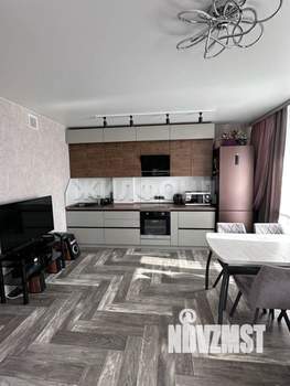 2-к квартира, вторичка, 52м2, 10/17 этаж