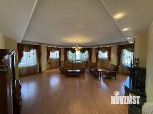 4-к квартира, вторичка, 225м2, 6/6 этаж