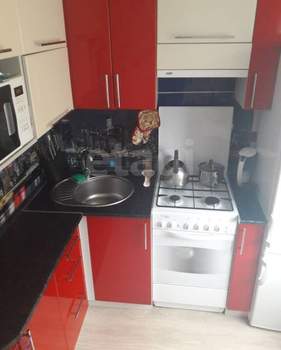 2-к квартира, вторичка, 42м2, 3/5 этаж