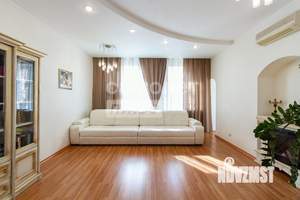 3-к квартира, вторичка, 93м2, 4/6 этаж