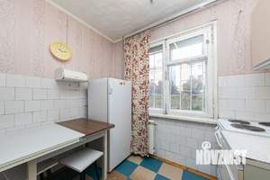 2-к квартира, вторичка, 43м2, 1/5 этаж