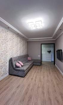 2-к квартира, вторичка, 62м2, 2/10 этаж