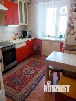 3-к квартира, вторичка, 63м2, 9/9 этаж