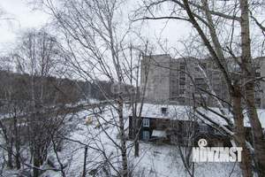 2-к квартира, вторичка, 42м2, 4/4 этаж