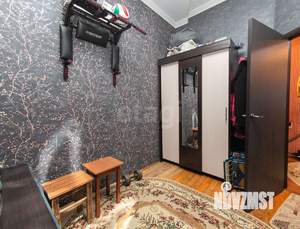 3-к квартира, вторичка, 67м2, 1/1 этаж